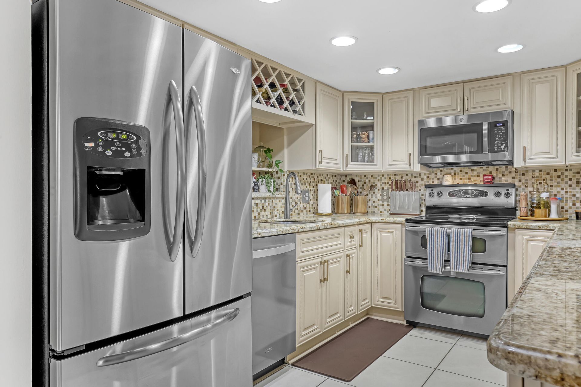 121 Granada Street, Royal Palm Beach, FL 33411 Photo