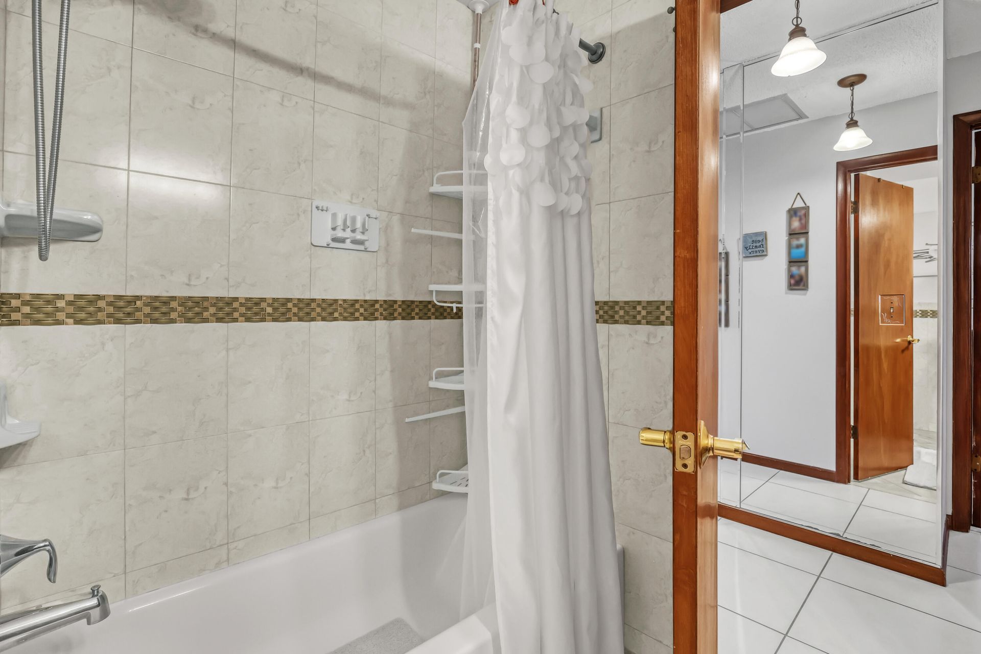 121 Granada Street, Royal Palm Beach, FL 33411 Photo