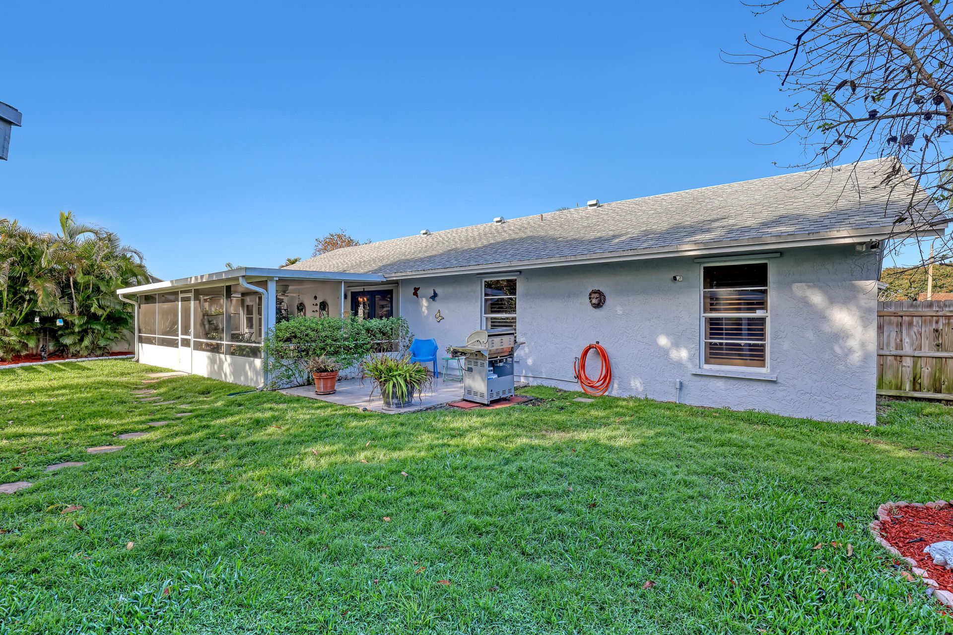 121 Granada Street, Royal Palm Beach, FL 33411 Photo