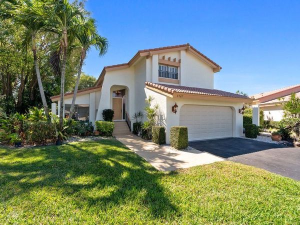 5787 Lakeview Mews Place, Boynton Beach, FL 33437