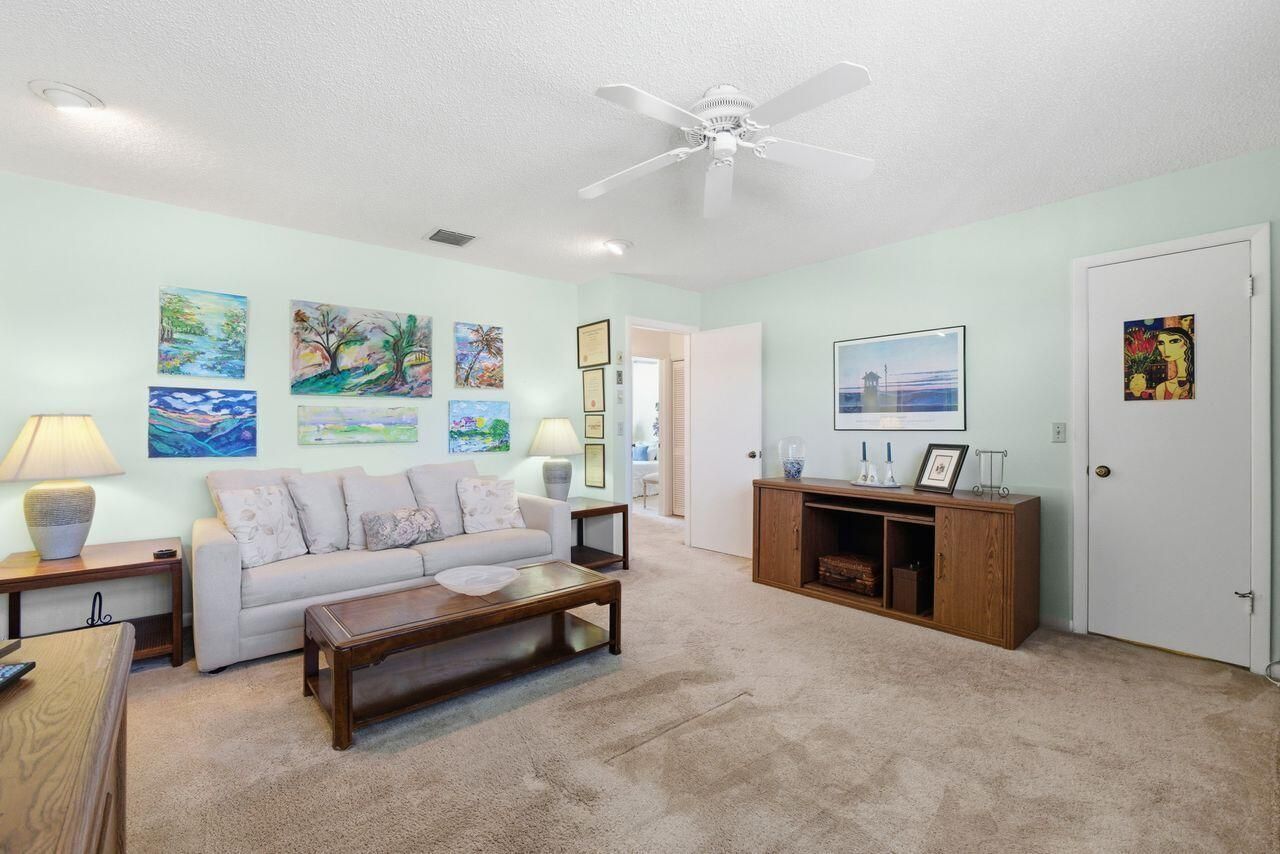 5787 Lakeview Mews Place, Boynton Beach, FL 33437 Photo