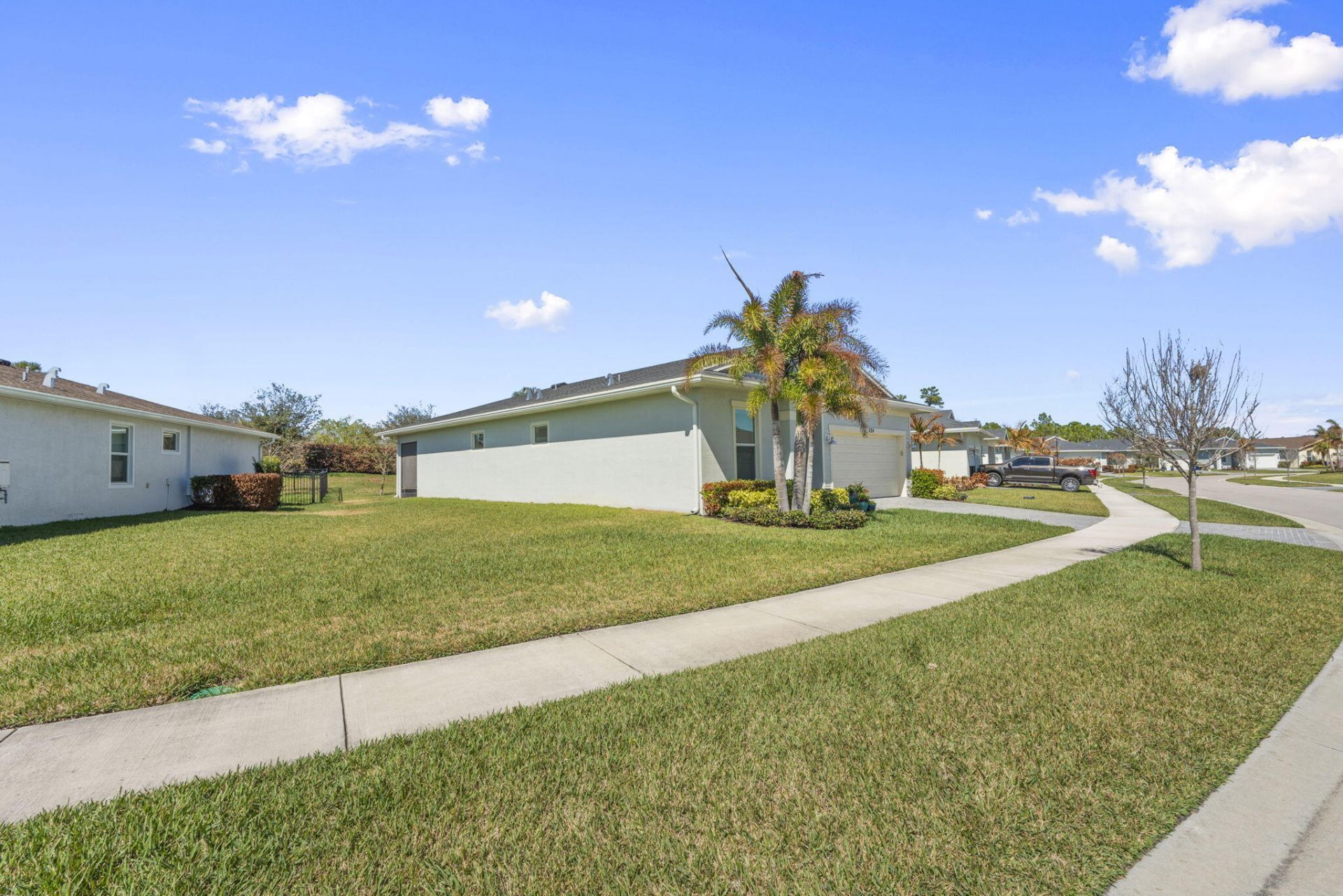 524 SE Mulberry Way, Port Saint Lucie, FL 34984 Photo