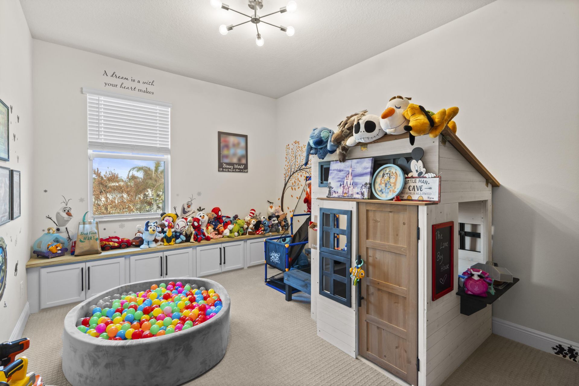 684 SW Pennfield Terrace, Stuart, FL 34997 Photo