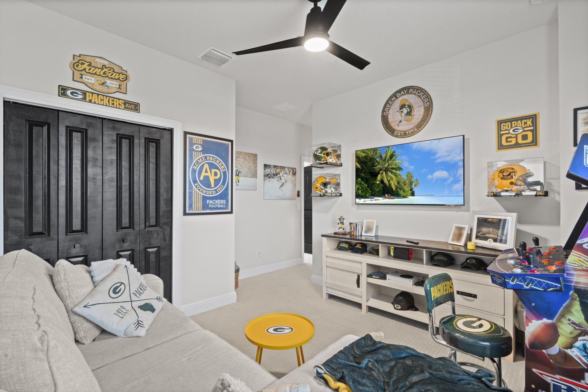 684 SW Pennfield Terrace, Stuart, FL 34997 Photo