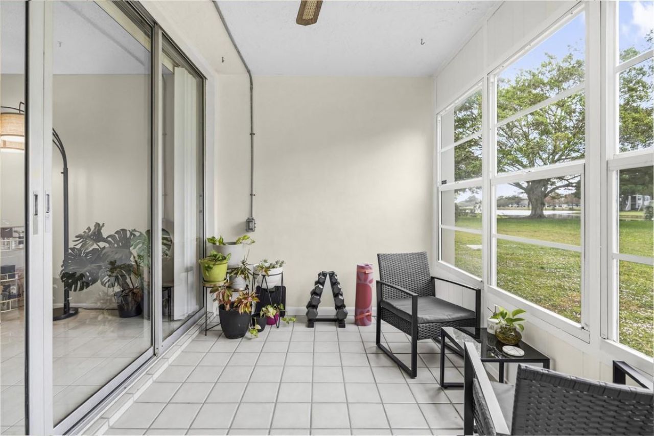 9410 Poinciana Place, Unit 108, Davie, FL 33324 Photo