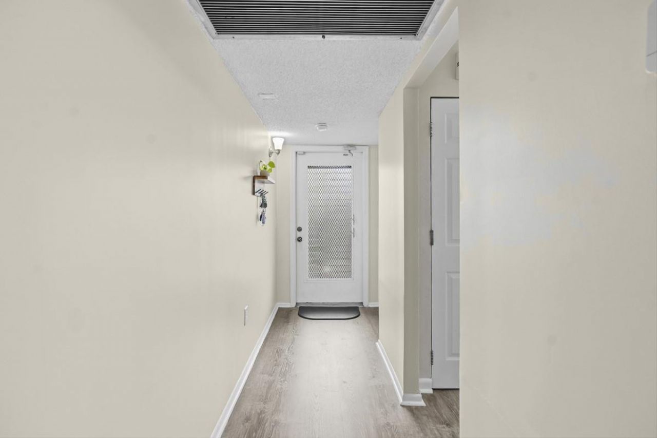 9410 Poinciana Place, Unit 108, Davie, FL 33324 Photo