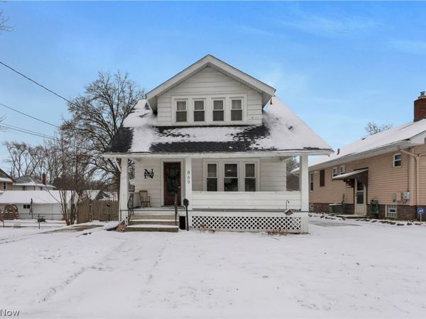 869 W Spruce Avenue, Ravenna, OH 44266