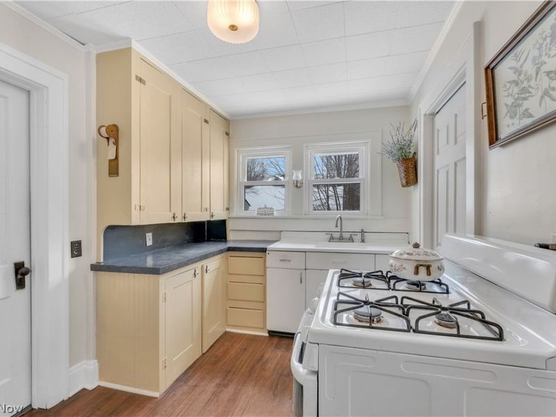 869 W Spruce Avenue, Ravenna, OH 44266 Photo 13