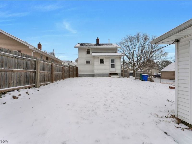 869 W Spruce Avenue, Ravenna, OH 44266 Photo 6