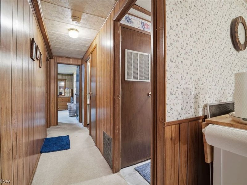 261 Chelsea Drive, Willoughby, OH 44094 Photo 6