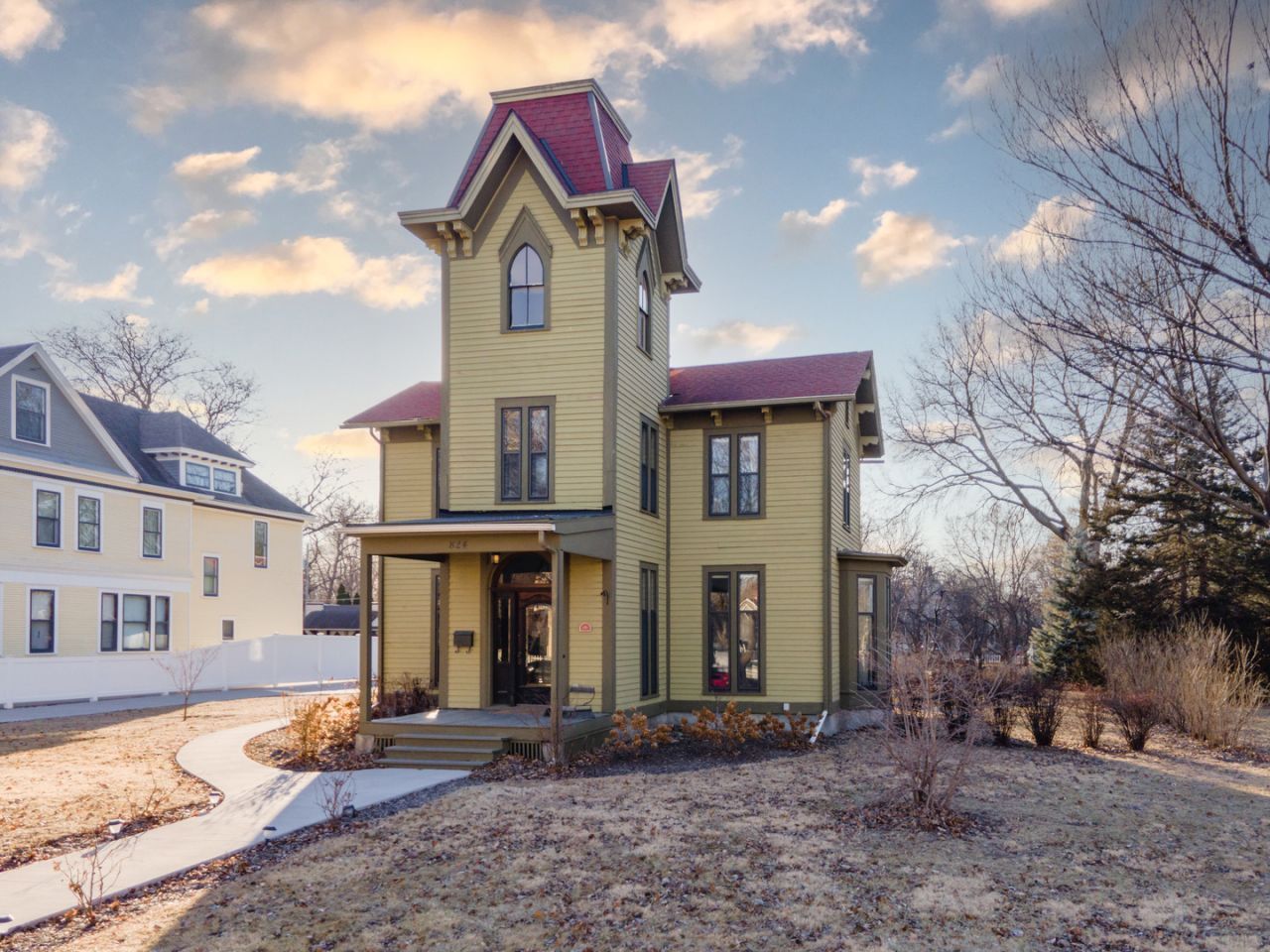 824 20th Street, Rock Island, IL 61201 Main Photo