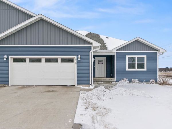 925 Roosevelt Street, Baraboo, WI 53913