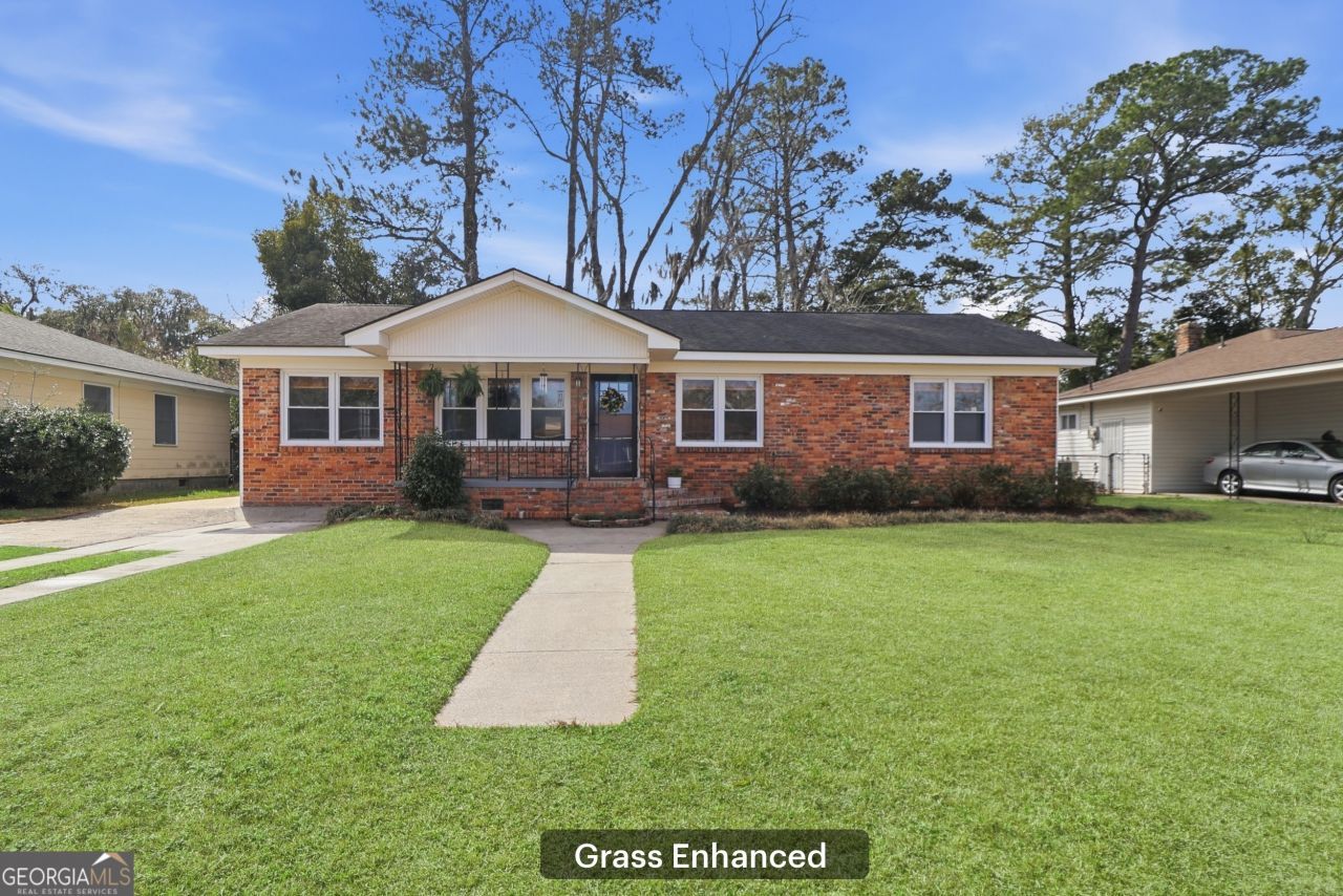 1913 E 60th Street, Savannah, GA 31404 Main Photo