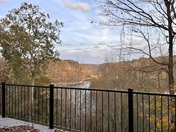 290 Spring Circle , Smithville, TN 37166