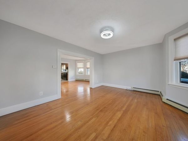 85 Kemper St, Unit 1, Quincy, MA 02170