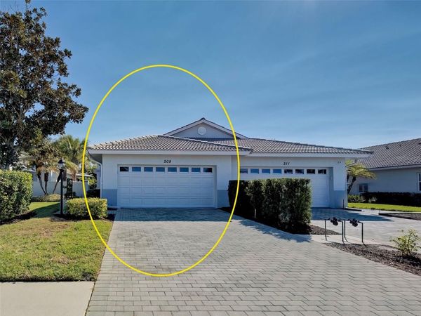 209 RECLINATA CIRCLE, VENICE, FL 34292