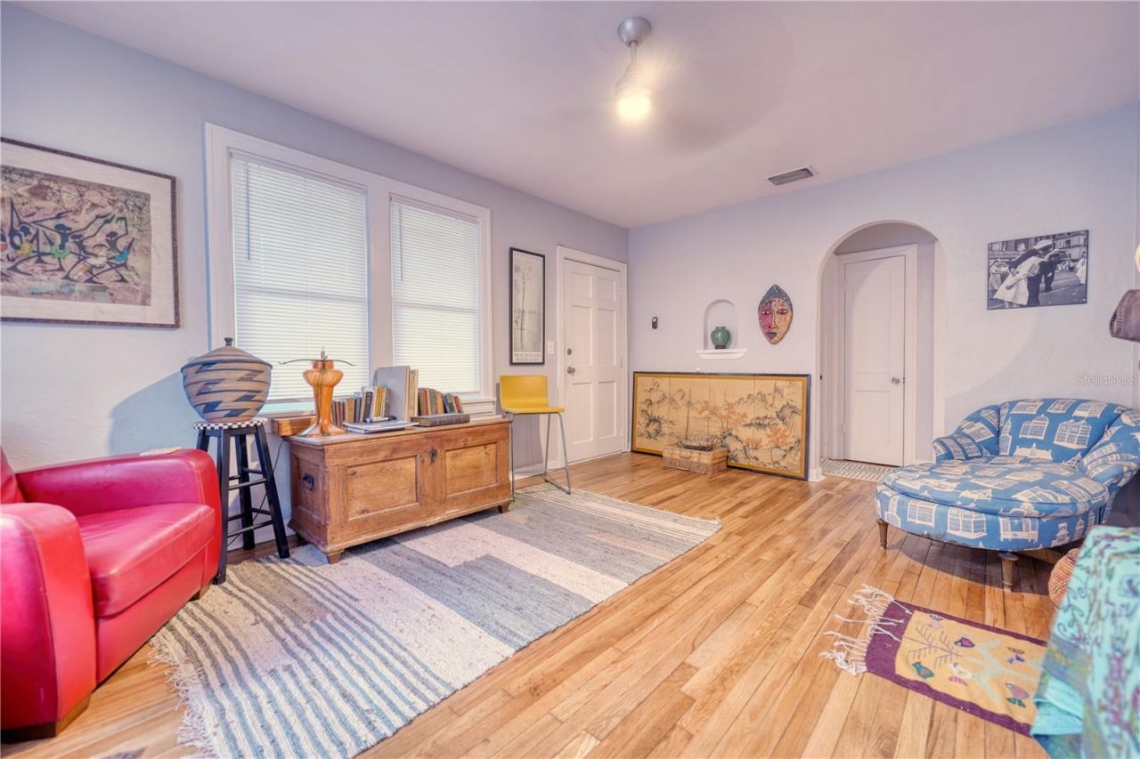 735 26th Avenue S, Saint Petersburg, FL 33705 Photo