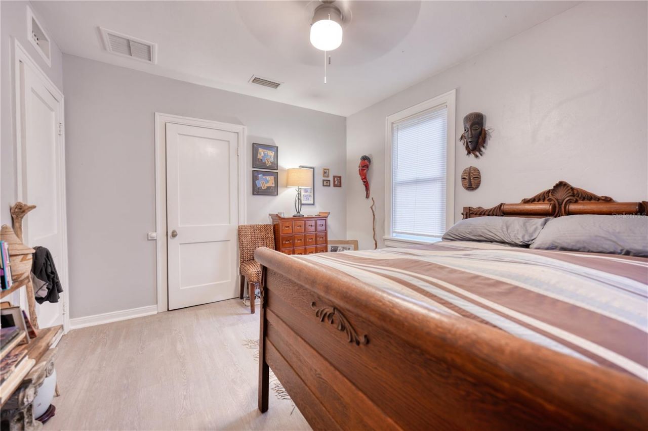 735 26th Avenue S, Saint Petersburg, FL 33705 Photo