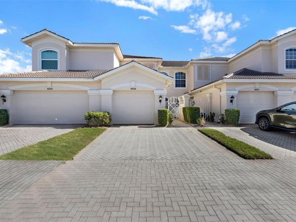4533 CINNAMON DRIVE , Unit 2707, SARASOTA, FL 34238