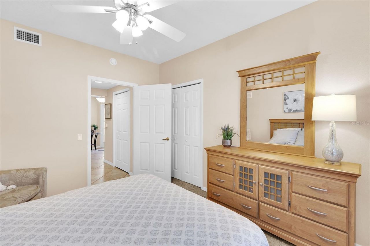 4533 Cinnamon Drive, Unit 2707, Sarasota, FL 34238 Photo