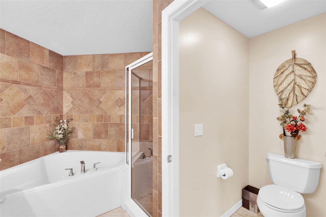4533 Cinnamon Drive, Unit 2707, Sarasota, FL 34238 Photo