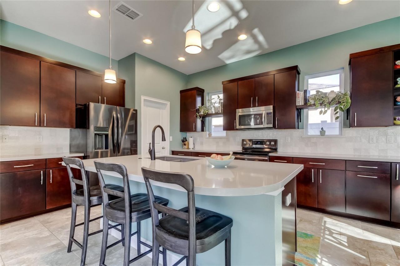 11403 Quiet Forest Drive, Tampa, FL 33635 Photo