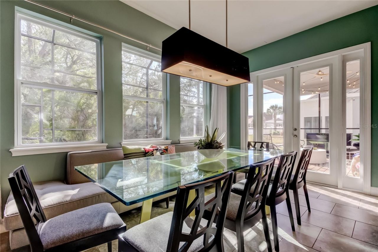 11403 Quiet Forest Drive, Tampa, FL 33635 Photo