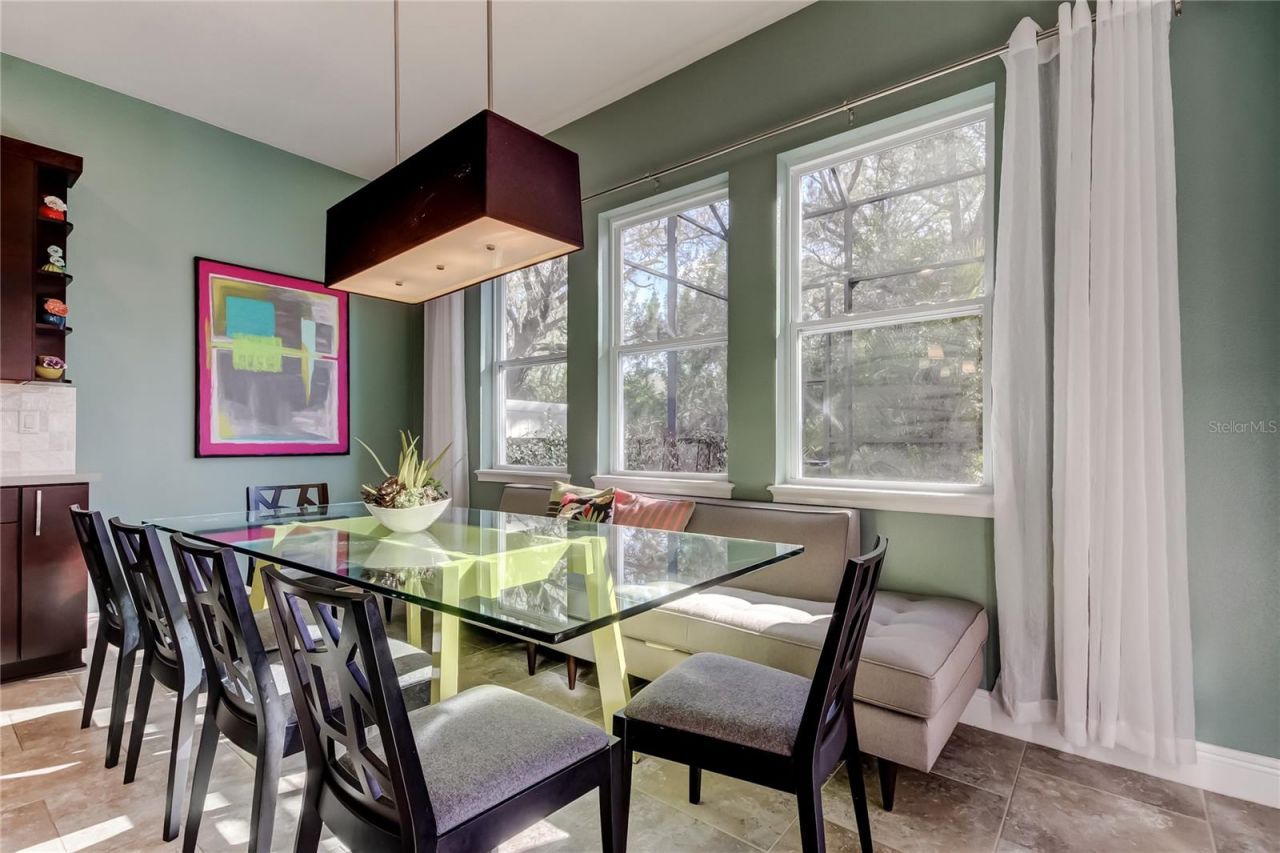 11403 Quiet Forest Drive, Tampa, FL 33635 Photo