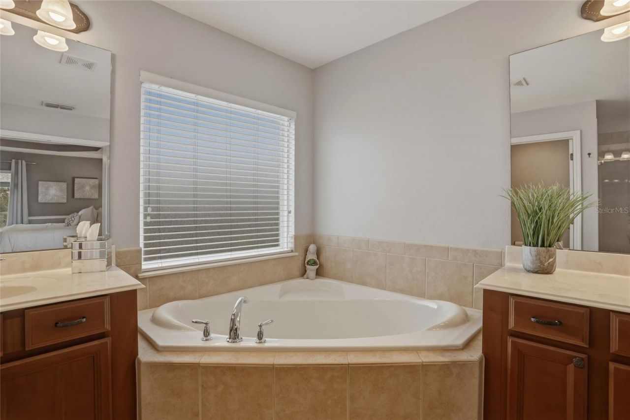 13013 Overstreet Road, Windermere, FL 34786 Photo