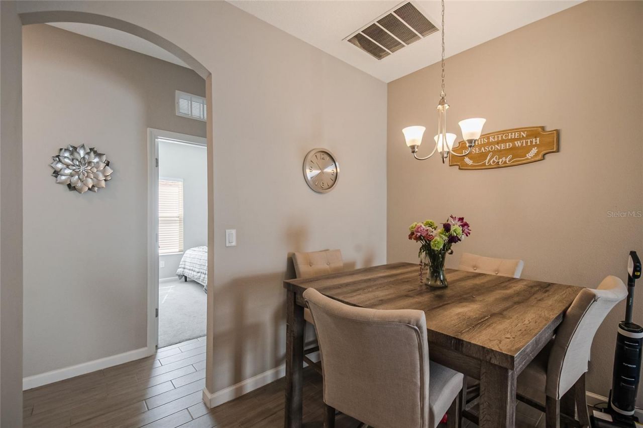 1073 Chelan Falls Drive, Deland, FL 32724 Photo