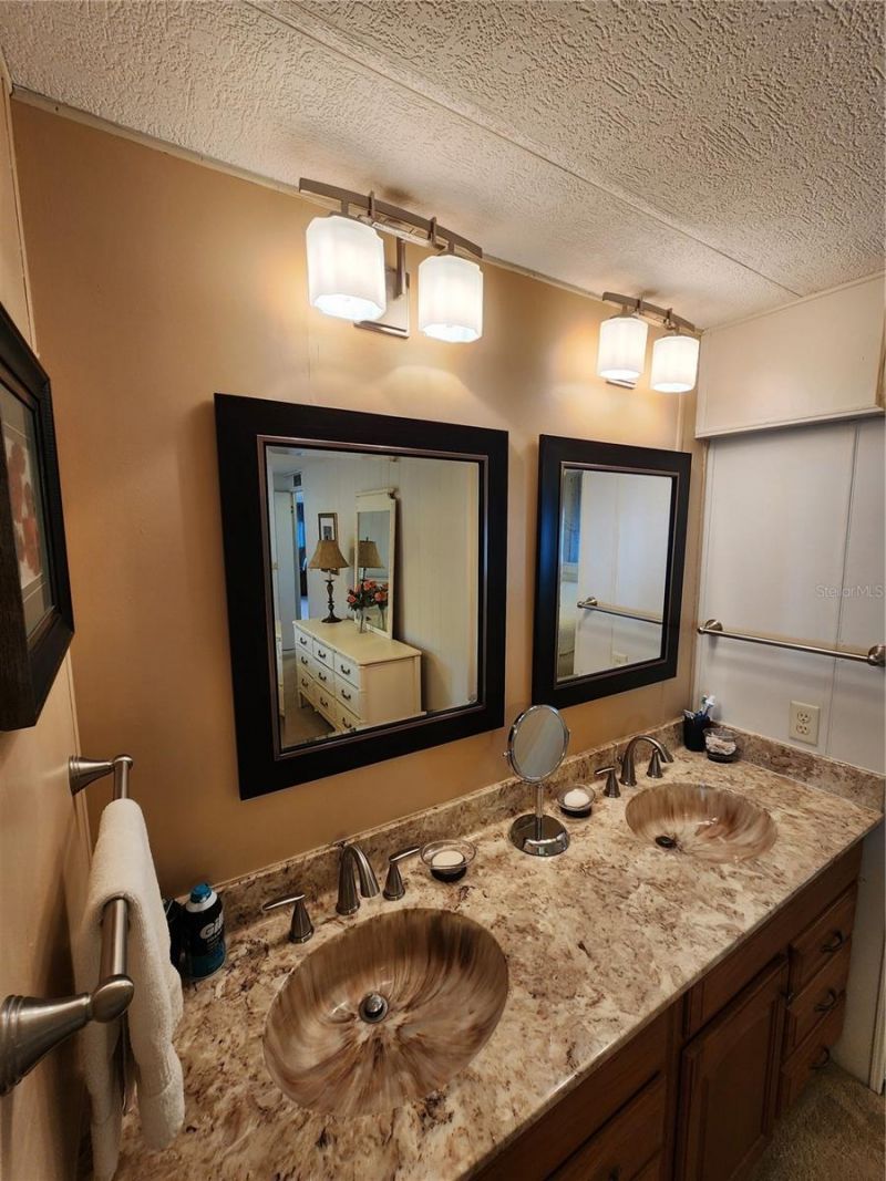 808 53rd Avenue E, Unit 277, Bradenton, FL 34203 Photo