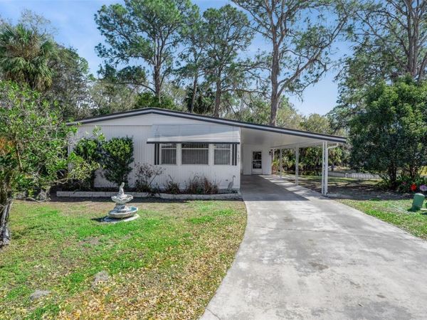 197 PALM MEADOWS DRIVE , EUSTIS, FL 32726