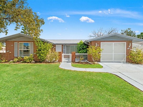 9420 REGINA LANE , PORT RICHEY, FL 34668