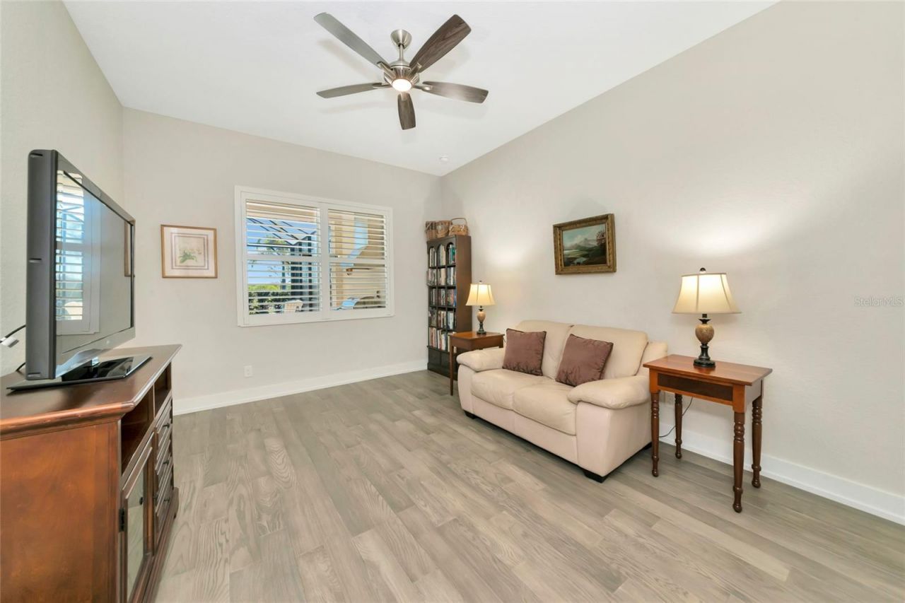 8252 Redonda Loop, Bradenton, FL 34202 Photo