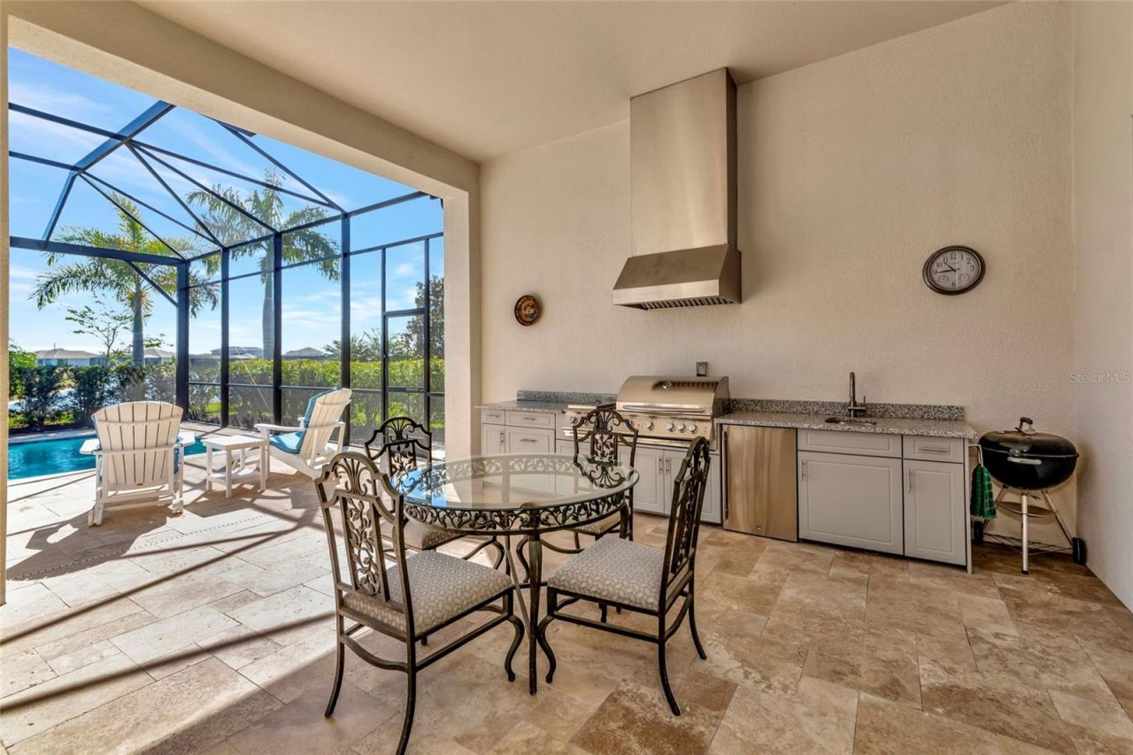 8252 Redonda Loop, Bradenton, FL 34202 Photo