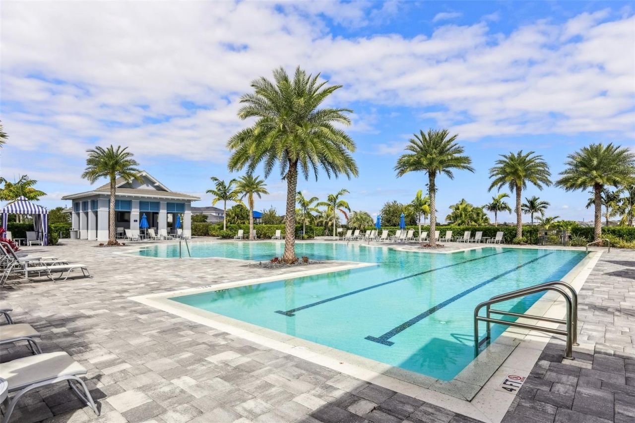 8252 Redonda Loop, Bradenton, FL 34202 Photo