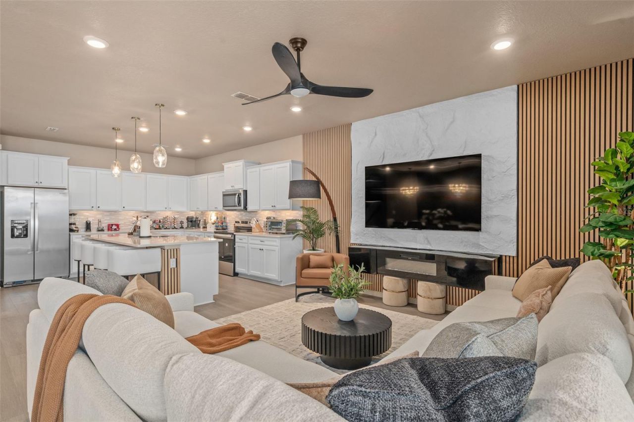 16016 Sandy Cliffs Drive, Clermont, FL 34714 Photo