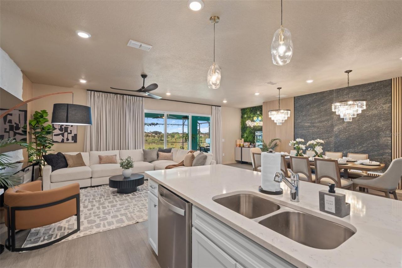 16016 Sandy Cliffs Drive, Clermont, FL 34714 Photo