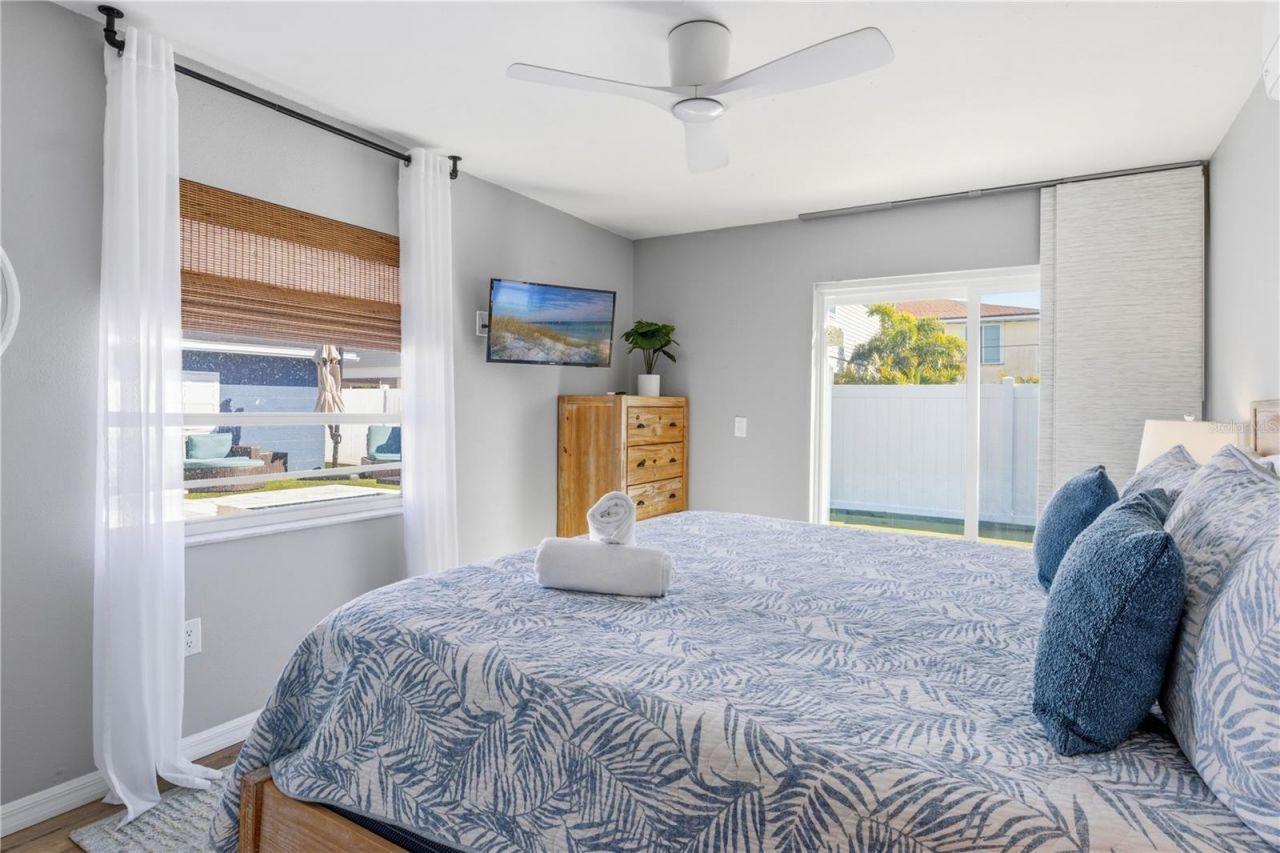 205 Haverkos Court, Holmes Beach, FL 34217 Photo