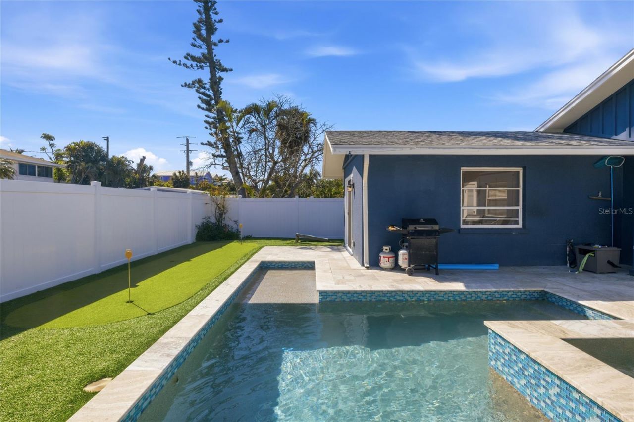 205 Haverkos Court, Holmes Beach, FL 34217 Photo