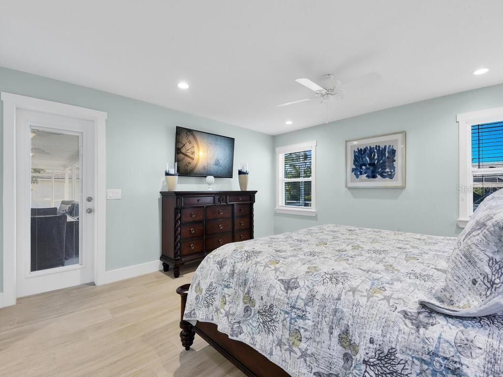 3840 SE 13th Avenue , Cape Coral, FL 33904 Photo