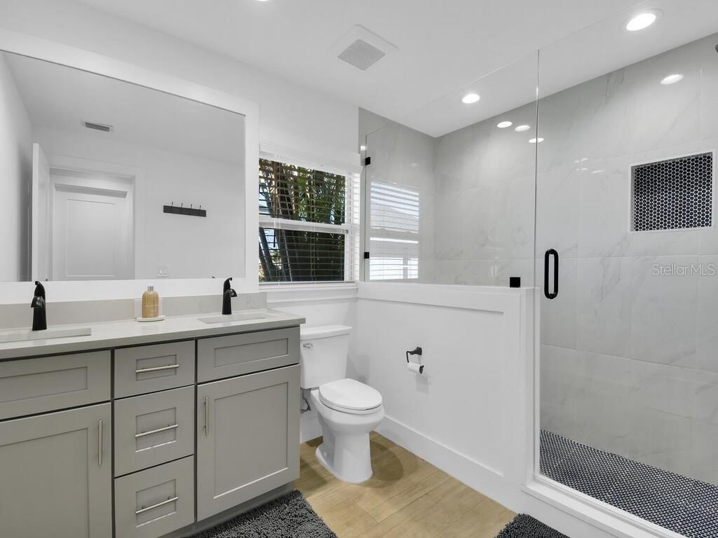 3840 SE 13th Avenue , Cape Coral, FL 33904 Photo