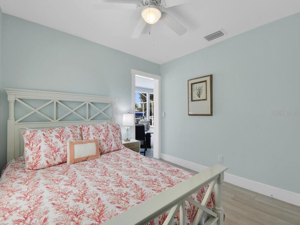 3840 SE 13th Avenue , Cape Coral, FL 33904 Photo