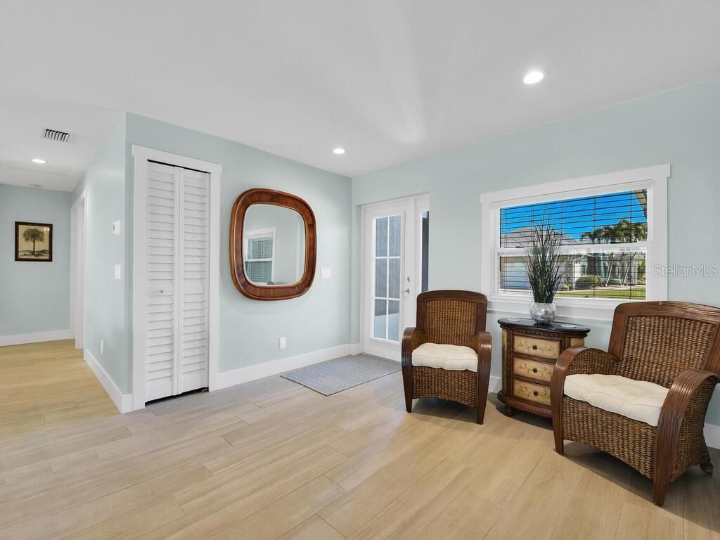 3840 SE 13th Avenue , Cape Coral, FL 33904 Photo