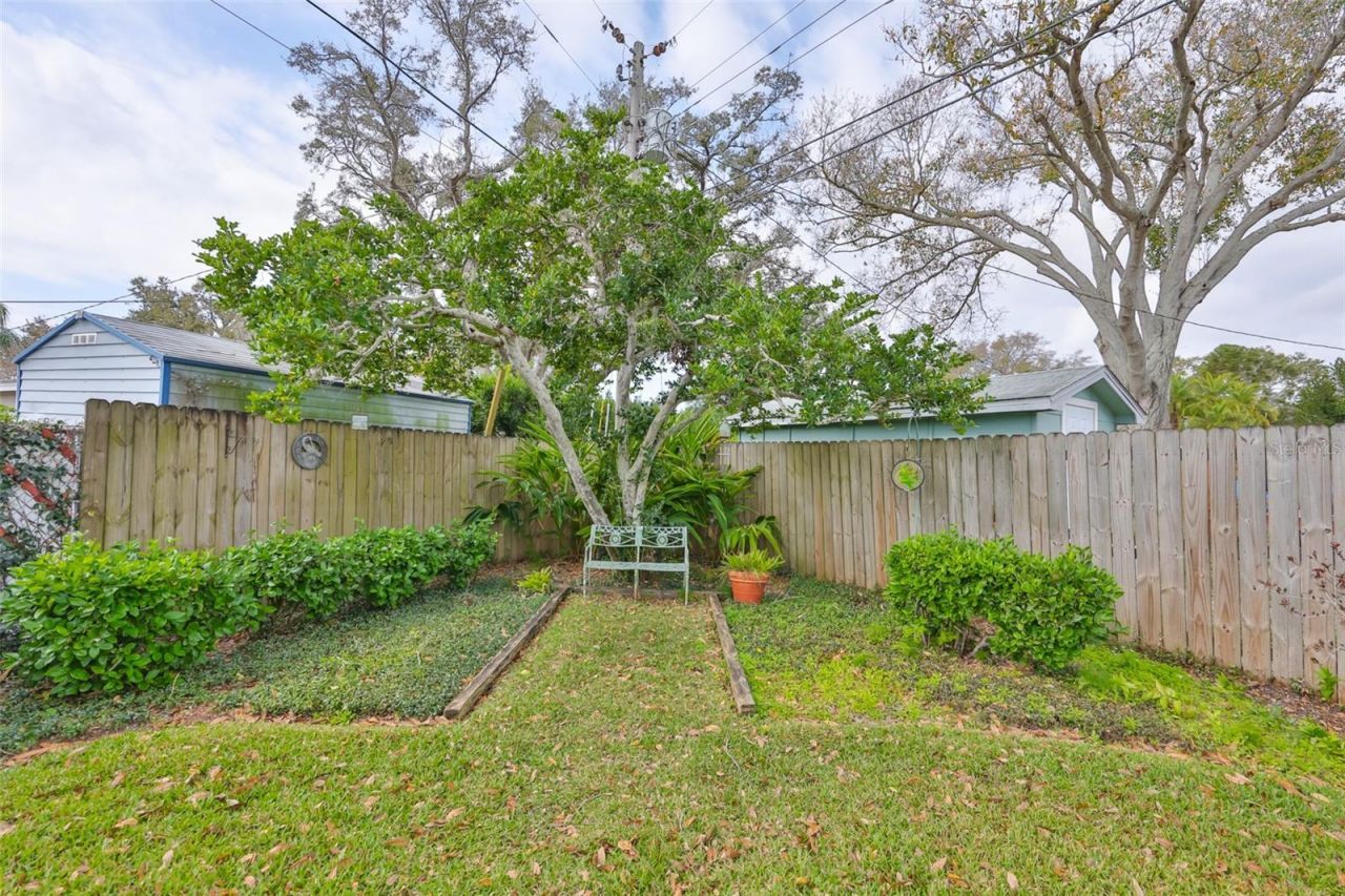 6728 19th Street N, Saint Petersburg, FL 33702 Photo