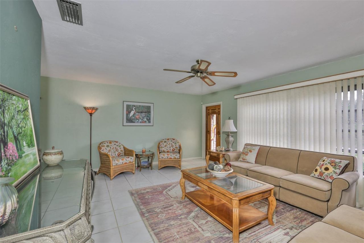 6728 19th Street N, Saint Petersburg, FL 33702 Photo