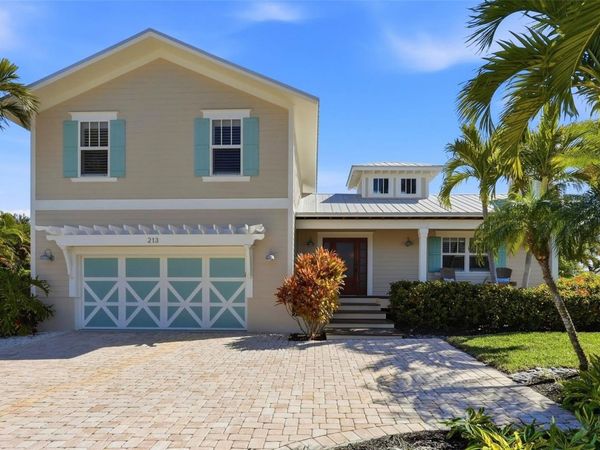 213 84TH STREET, HOLMES BEACH, FL 34217