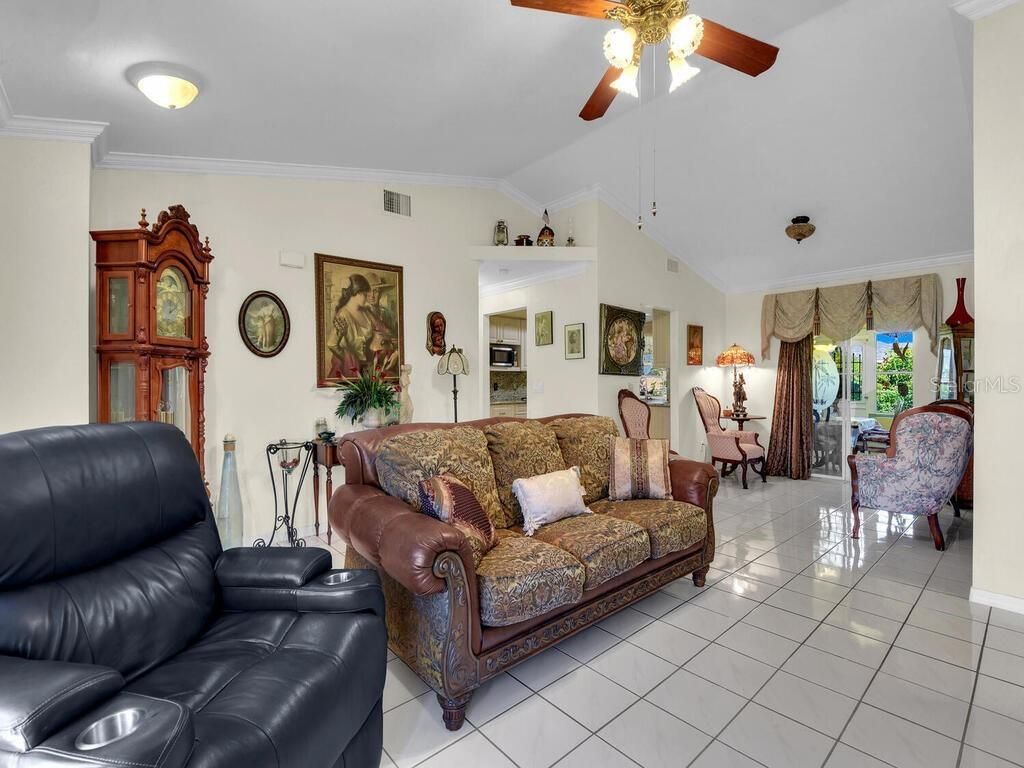1433 SE 13th Terrace, Cape Coral, FL 33990 Photo