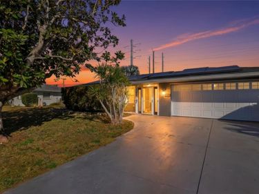 3827 SUGAR LANE , SARASOTA, FL 34235