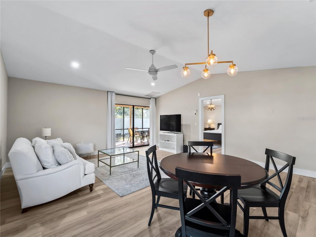 4668 Oak Hill Lane, Unit 40, Sarasota, FL 34232 Photo